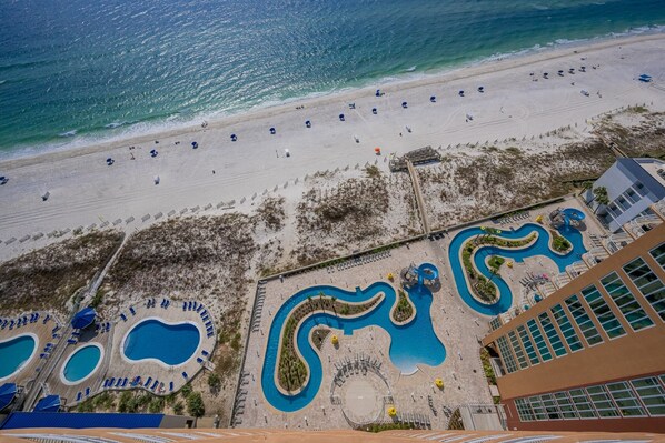 Pool - Phoenix Gulf Towers 2007 3 Bedroom Condo (Orange Beach)