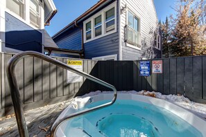 Lejlighed - 2 soveværelser | Udendørs spabad