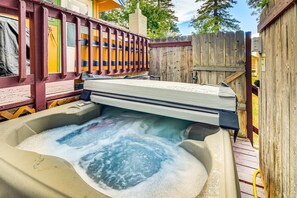 Ferienhütte, 2 Schlafzimmer | Außen-Whirlpool