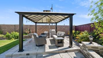 House, 3 Bedrooms | Teres/patio