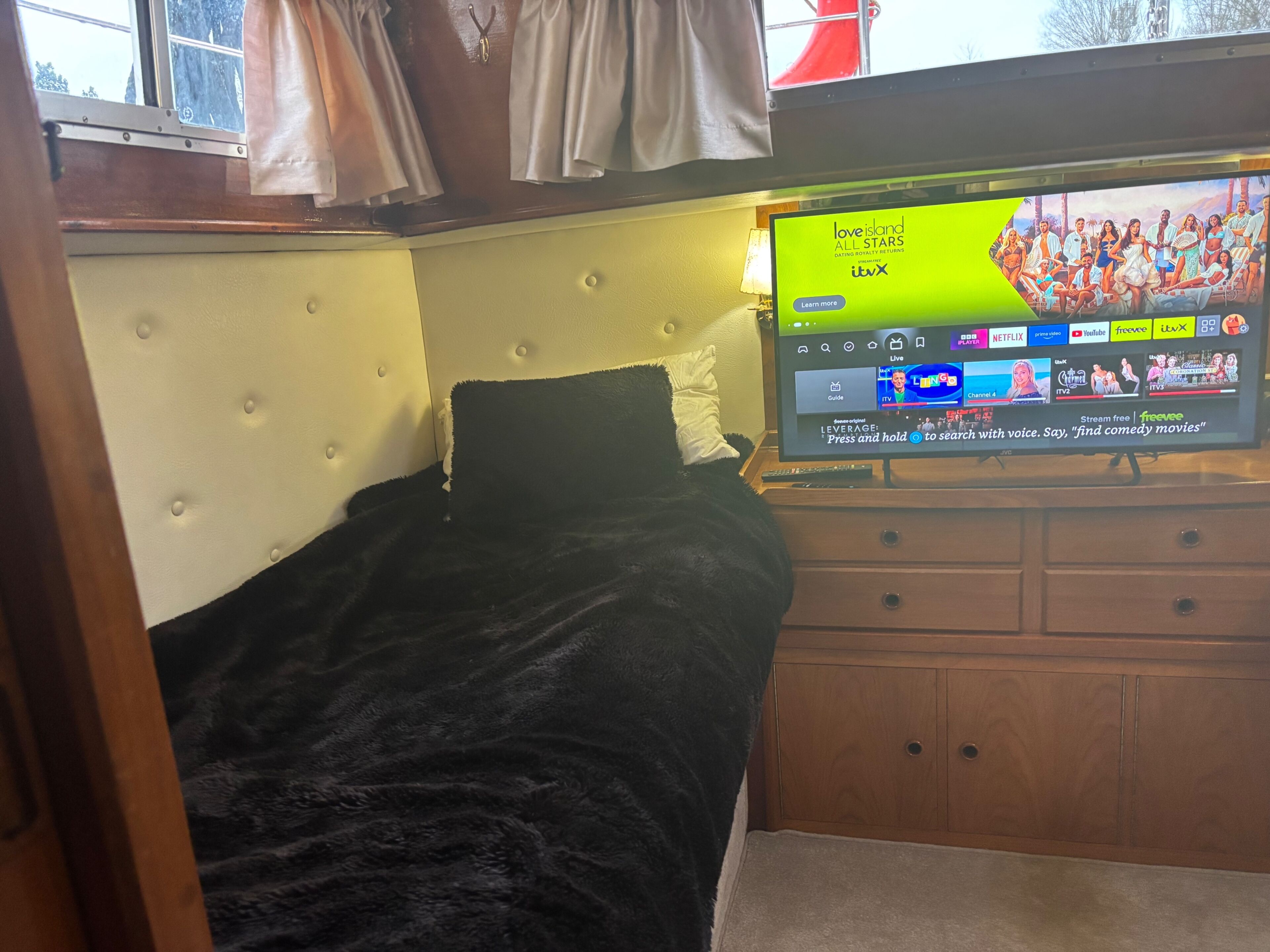 Cabin | 2 bedrooms, free WiFi, bed sheets