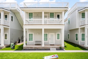 Exterior - Beachway #2  Heated Pool, Private Rooftop Deck (Port Aransas)
