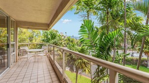 Property grounds - 2 Bedroom Garden View - Maui Banyan #T202AB (Kihei)