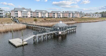 2BR/2BA gated condo with pools and tennis courts view of Intercoastal