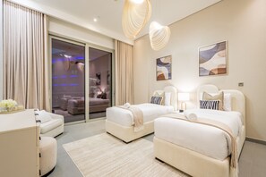 3 bedrooms, in-room safe, iron/ironing board, free WiFi