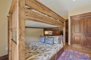 3 Schlafzimmer, Internetzugang, Bettwäsche
