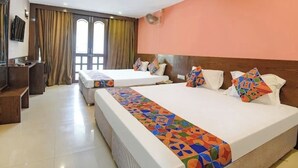 Deluxe Quadruple Room - Amrut Hotel Goa (Calangute)