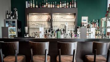 Bar (in der Unterkunft)