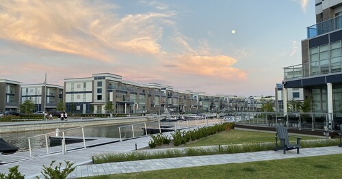 2BDR & DEN at Friday Harbour ALL Season Resorts, Outdoor activities with Beach