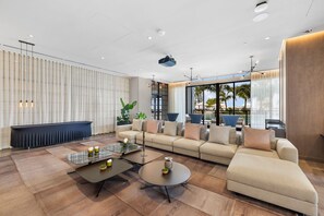 Lobby - PH 51 Studio with Panoramic City Views (Miami)