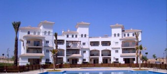 Beautiful penthouse on 5 star Golf Resort 