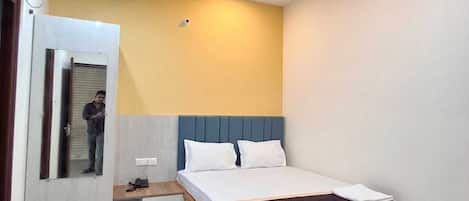 3 多间卧室、WiFi、床单