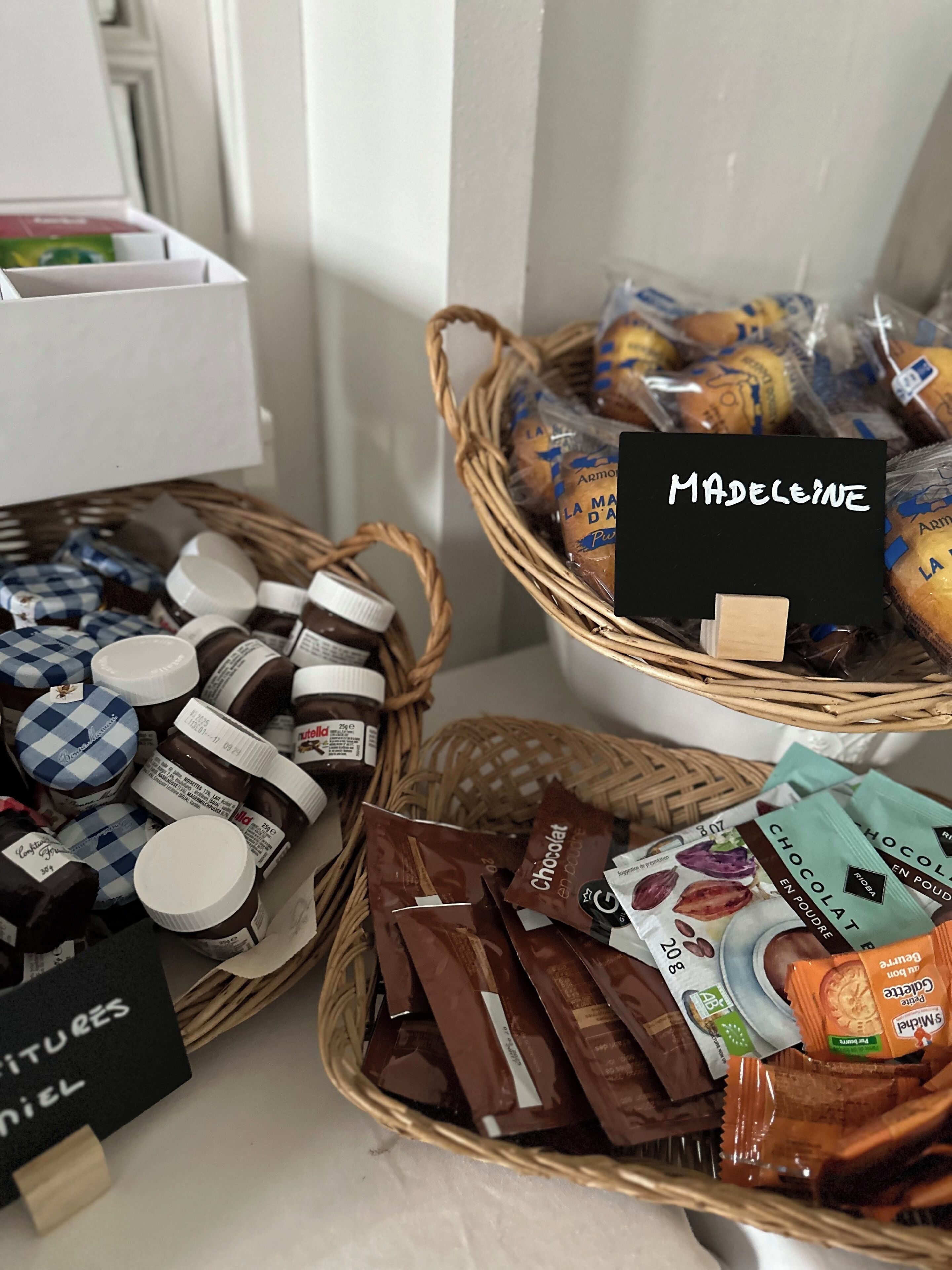 Café da manhã self-service todos os dias (EUR 18 por pessoa) 