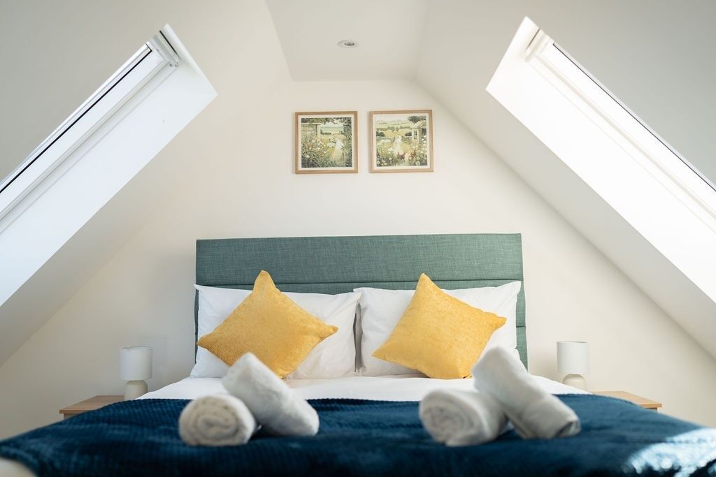 4 室のベッドルーム、アイロン / アイロン台、WiFi (無料)、ベッドシーツ