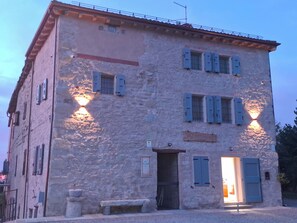 Exterior - Il Castellaro ai Sassi (Guiglia)