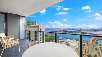 Apartamento superluxo, 3 quartos, vista para a cidade | Vista para a cidade