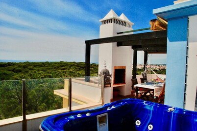 FLH Praia Verde Rooftop House