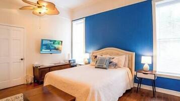 1 bedroom, iron/ironing board, WiFi, bed sheets