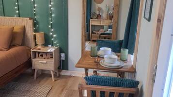 1 Schlafzimmer, kostenloses WLAN, Bettwäsche