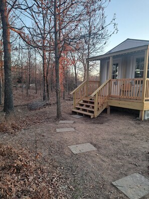 Property grounds - Romantic Getaway for 2 with Hot tub (Eucha)