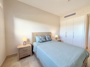 2 chambres, fer et planche à repasser, Wi-Fi, literie fournie