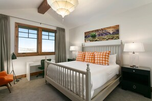 4 Schlafzimmer, Bügeleisen/Bügelbrett, WLAN