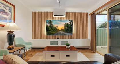 The Driscoll: Modern 3-Bedroom Smart Villa in East Tamworth