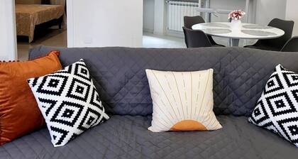 CASA FAUL con parcheggio a pagamento fronte casa e gratuito a 200m - NO ZTL