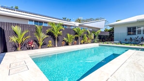 Opvarmet pool