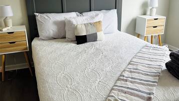 3 bedrooms, WiFi, bed sheets