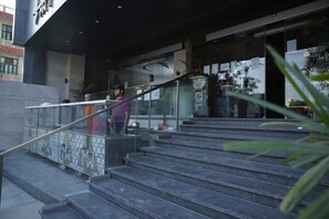 Fachada de la propiedad