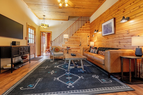 Smart-TV, peis og musikkbibliotek