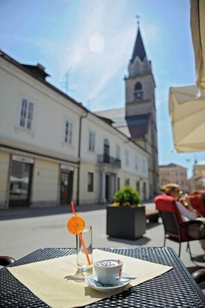 Outdoor banquet area - Guesthouse Stari Mayr (Kranj)