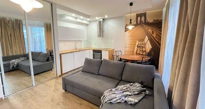 Riverside Studio Close to Schindler's Factory