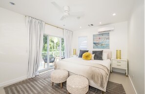 3 bedrooms, desk, iron/ironing board, free WiFi - Southernmost Serenity - 3 Bedroom / 2.5 Bathroom With Pool & Outdoor Bar (Key West)