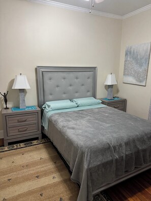 3 bedrooms, WiFi, bed sheets