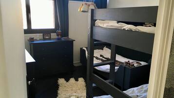 2 chambres, fer et planche Ă repasser, Wi-Fi, draps fournis