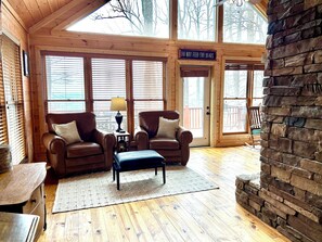 Smart TV, fireplace, video games, DVD player