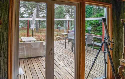 Nice home in Muskö with WiFi