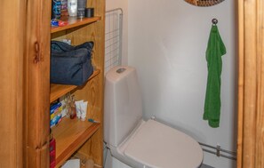 Shower - Cozy home in Muskö with WiFi (Muskö)