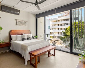 Design Studio, Balcony, City View | City view - Ocean Boutique Condos (Playa del Carmen)