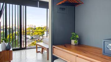 Design Studio, Balcony, City View | 1 bedroom, premium bedding, pillowtop beds, in-room safe