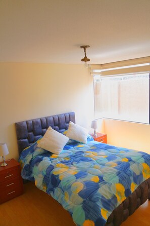 3 habitaciones, tabla de planchar con plancha y wifi gratis 