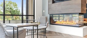 Cozy 1 Bedroom, 1 Bath Getaway with Balcony in Kingfield