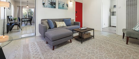 Smart-TV og musikkbibliotek