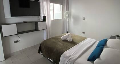 Centrally located apartment right in prados de sabaneta, in a modern and cozy house.