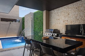 Outdoor pool - Villa las Moras -5 bedroom villa in Tulum with pool, ac, wifi and concierge (Tulum)