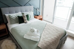 2 slaapkamers, een bureau, een strijkplank/strijkijzer, gratis wifi