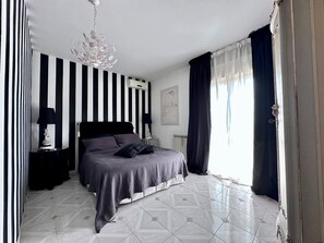 1 makuuhuone, silitysrauta/-lauta, vauvan matkasänky, Wi-Fi