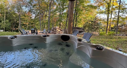 l'érable rouge · surrounded by nature · Laurentians